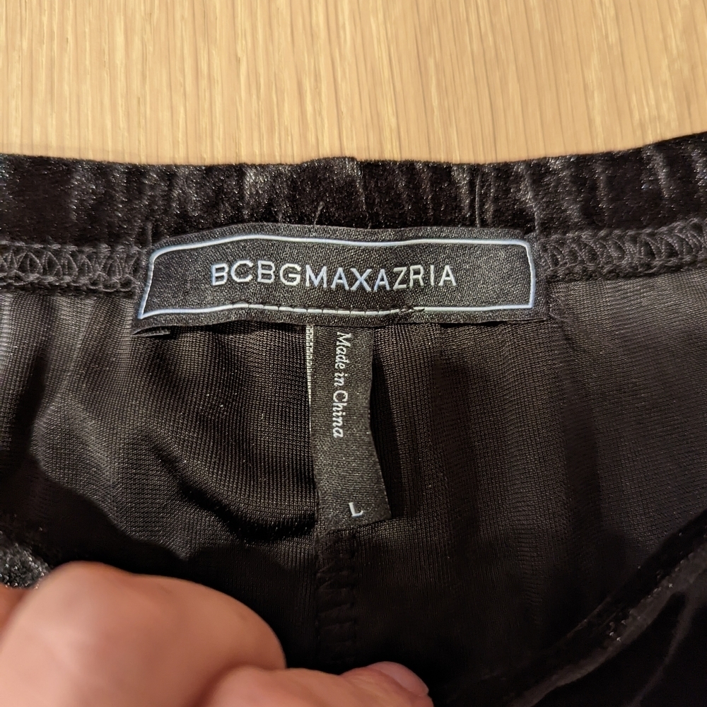 Whimsigoth BCBGMaxAzria Black Velvet Shorts with Lace Detail - Picture 5 of 6